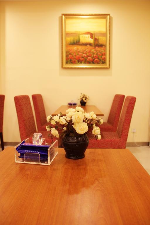 Hanting Express Kunming Stadium Branch Екстер'єр фото